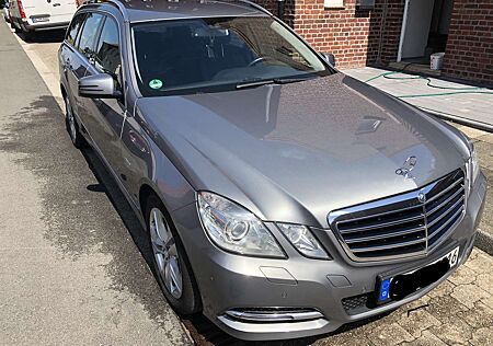Mercedes-Benz E 200 CDI BlueEfficiency (212.205)