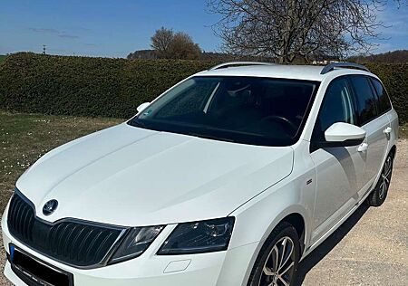 Skoda Octavia Combi 2.0 TDI 150 PS DSG Drive AHK