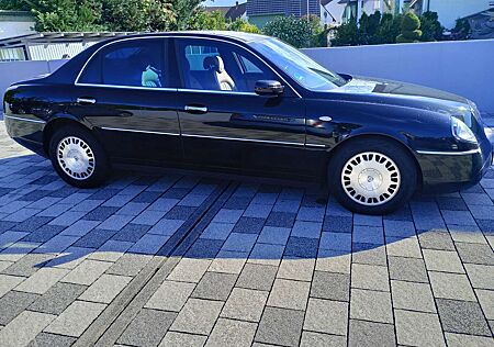 Lancia Thesis 2.4 Multijet DPF Comfortronic Emblema