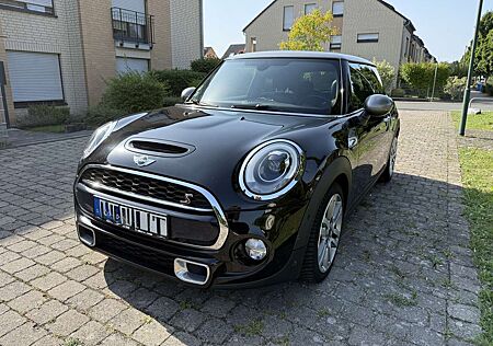 Mini Cooper S JCW Kit / Vollleder / Harman Kardon