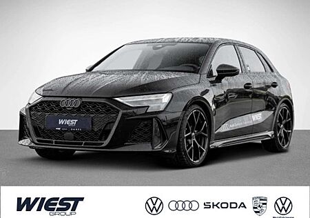 Audi RS3 S tronic FACELIFT/MATRIX/ACC/CARB