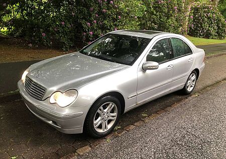 Mercedes-Benz C 240 Leder Automatic Schiebedach 1-Hand Xenon