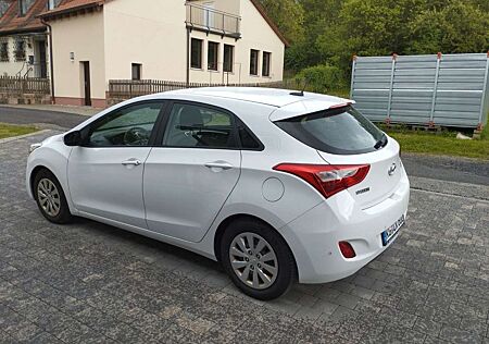 Hyundai i30 1.6 CRDi Trend