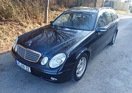 Mercedes-Benz E 220 T CDI Automatik Classic DPF