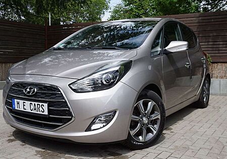 Hyundai ix20 Style AHK Leder Navi Klimaaut Sitzhz