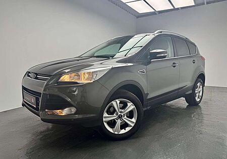 Ford Kuga Titanium 1.5 EcoBoost+PDC+NAVI+ANDROID+