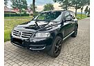 VW Touareg Volkswagen 3.0 V6 TDI DPF Automatik