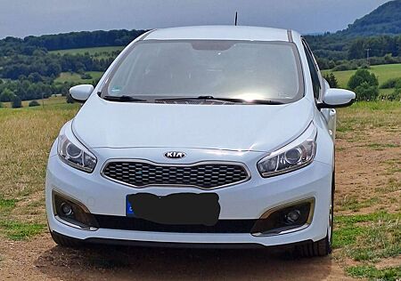 Kia Cee'd Ceed / Ceed 1,4 Edition 7