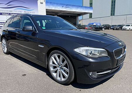 BMW 525 d Touring Leder Navi Prof Automatik Pano