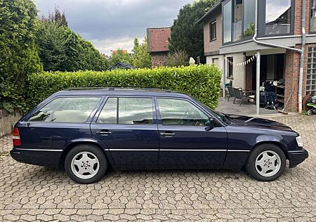 Mercedes-Benz E 280 TE