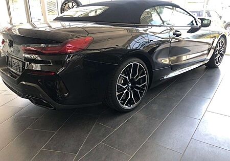 BMW M850 i xDRIVE CABRIO/M-PERFORM/HUD/LASER/20"/DRIVE-ASS