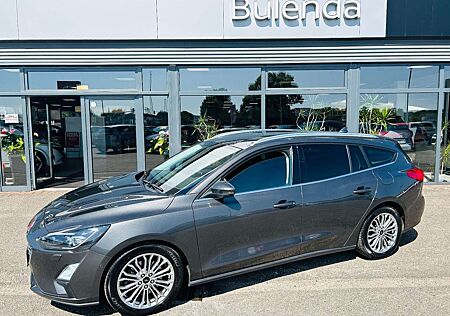 Ford Focus Turnier Titanium Navi