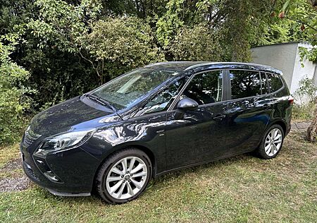 Opel Zafira Tourer Drive