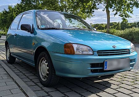 Toyota Starlet P9