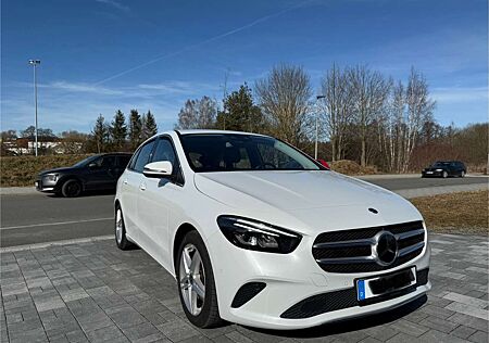 Mercedes-Benz B 220 4Matic 7G-DCT Edition 2020