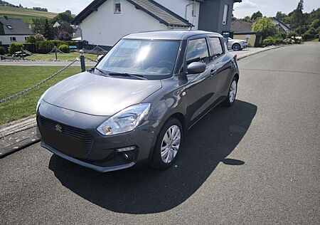 Suzuki Swift 1.2 Dualjet Comfort