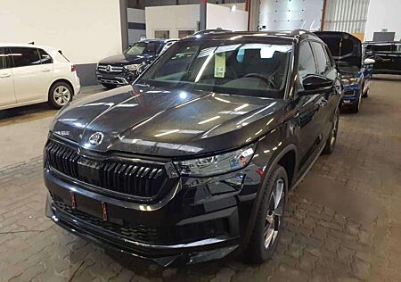Skoda Kodiaq 2.0TSi 4x4 SPORTLINE/ALL-BLACK/PANO/AHK