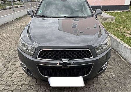 Chevrolet Captiva 2.4 2WD LT 7 Sitzplätze