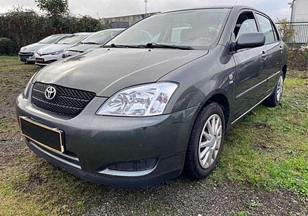Toyota Corolla 1.4 Compact Klima