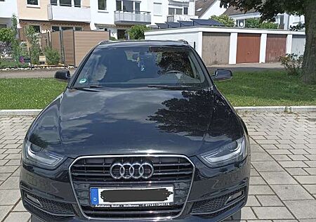Audi A4 Avant 2.0 TDI DPF multitronic S line Sportpaket
