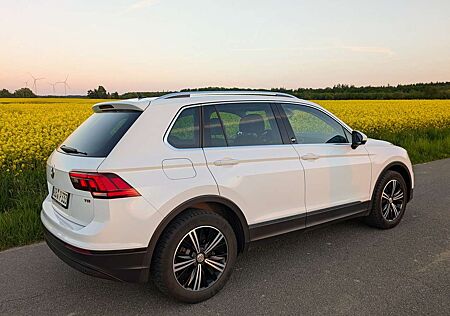 VW Tiguan Volkswagen 1.4 TSI (BlueMotion Technology) Sound AHK