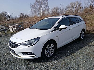 Opel Astra K 1.6 D (CDTI) Sports Tourer Business, 2018, 1.Hand,Android Auto, Apple CarPlay, super Ausstattung