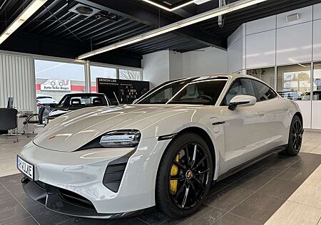 Porsche Taycan Turbo S/KREIDE/CARBON/CERAMIC/