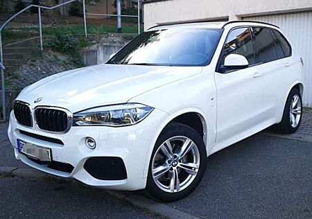 BMW X5 Diesel xDrive30d Sport-Aut. M-Paket 7 Sitzer