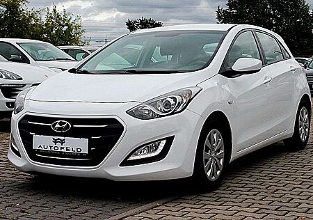 Hyundai i30 1.6 CRDi/VOLL SHEFT/KLIMA/ALLWETTER/PDC/