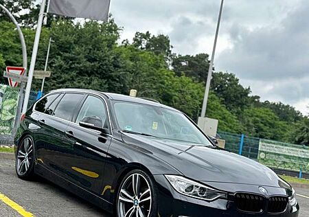 BMW 320d 320 Touring Sport-Aut. Luxury Line