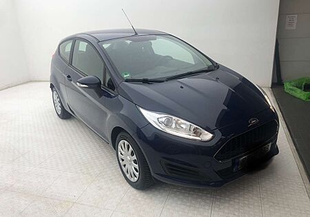 Ford Fiesta +Courier