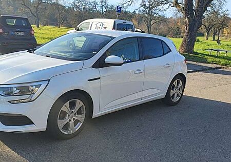 Renault Megane ENERGY TCe 100 INTENS