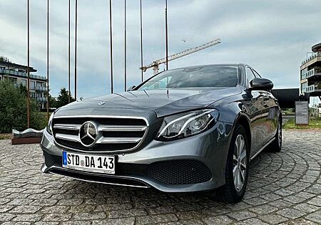 Mercedes-Benz E 220 d 9G-TRONIC