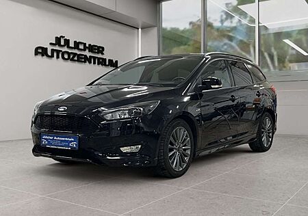 Ford Focus Turnier 1.5 ST-Line, 8x bereift