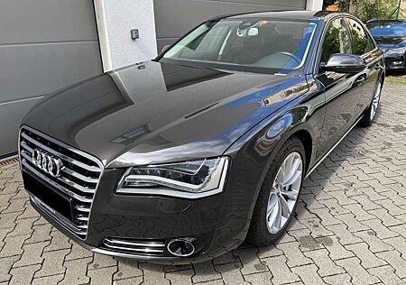 Audi A8 4.2 TDI quattro*19*Bose*Luft*Solar*Massage