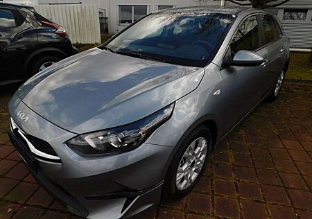 Kia Cee'd Ceed / Ceed 1,0 T-GDI VISION MJ25 KOMFORT+SITZH.
