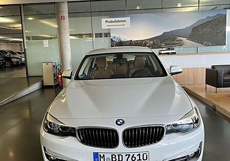 BMW 320i 320 xDrive GT Aut. Luxury Line