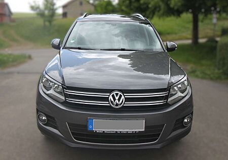 VW Tiguan Volkswagen Diesel 2.0 TDI DPF BlueMotion Technology Li
