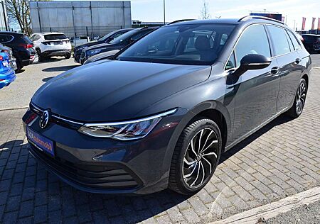VW Golf Volkswagen VIII Variant 2.0 TDI Life LED Navi AHK ACC