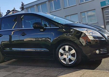 Peugeot 5008 HDI FAP 150 Active
