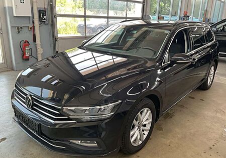 VW Passat Variant Volkswagen 2.0 TDI COMFORT DSG LED*KAMERA*NAVI*AHK
