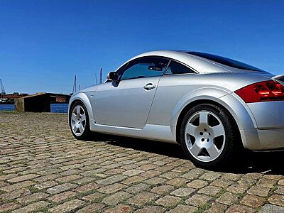 Audi TT Coupe 1.8 T 8N Service Neu 2. Hand 49tkm