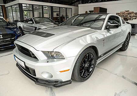 Ford Mustang 3,7 V6 LEDER XENON ALU PDC