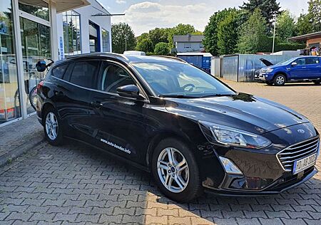 Ford Focus Turnier 1.0 EcoBoost Start-Stopp-System C&C