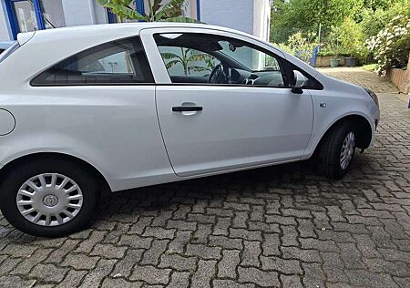 Opel Corsa 1.2 Color Edition