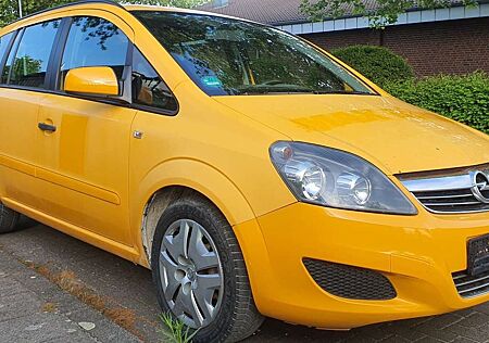Opel Zafira Price für 2 Autos- 2013+ Astra 2012