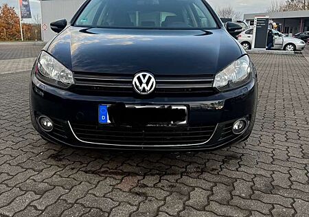 VW Golf Volkswagen 2.0 TDI DPF Style