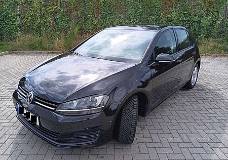 VW Golf Volkswagen 2.0 TDI BlueMotion Technology DSG Comfortline