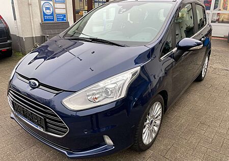 Ford B-Max Titanium