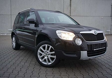 Skoda Yeti 2.0TDI 4x4 AHK Navi Xenon PDC SHZ Tempomat